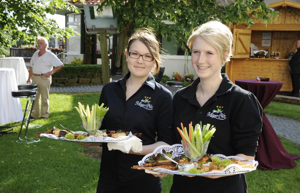 Hotel Schwiizeralp & Restaurant 3*